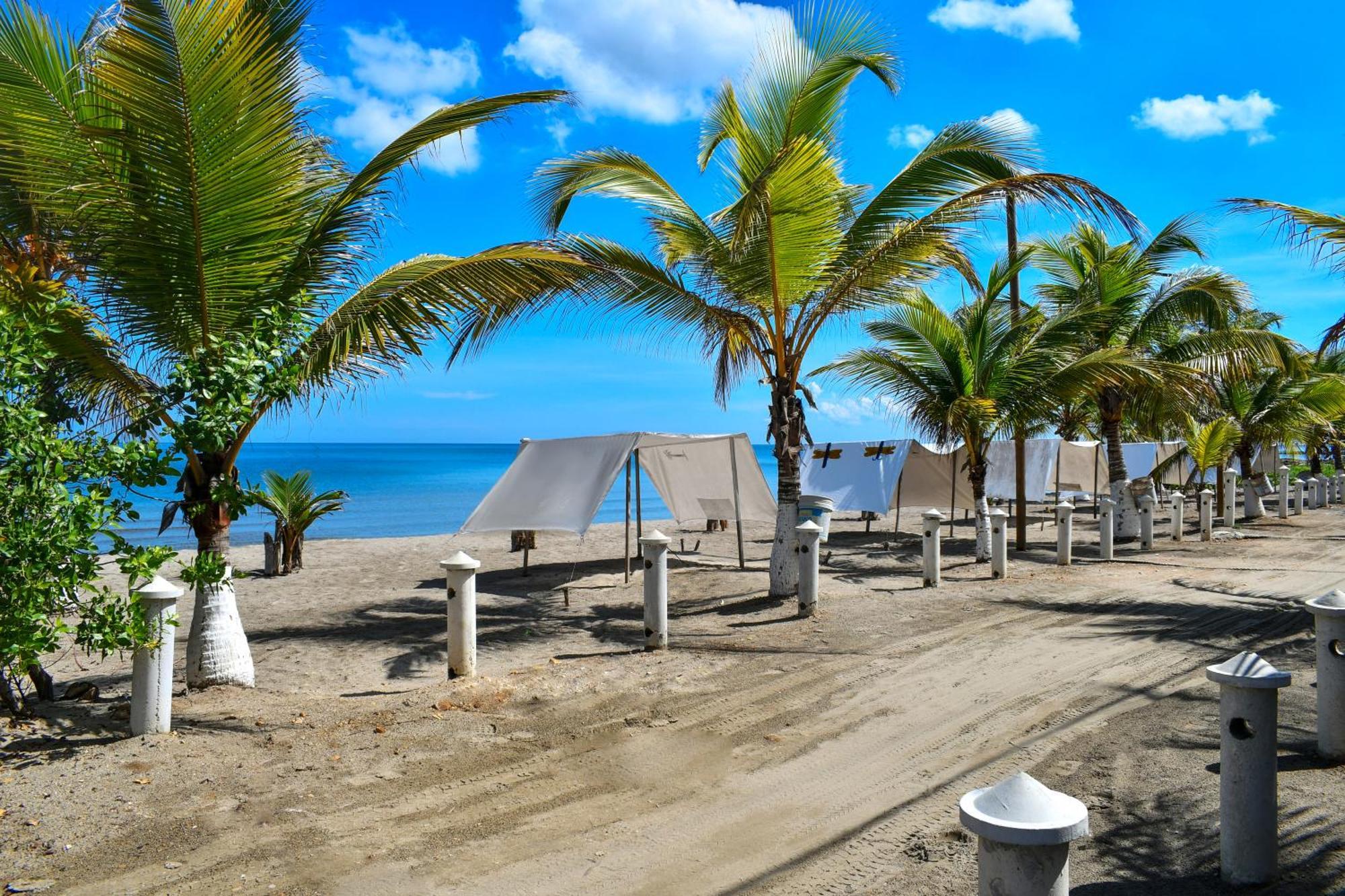 Hotel Isla Magica Coveñas Buitenkant foto