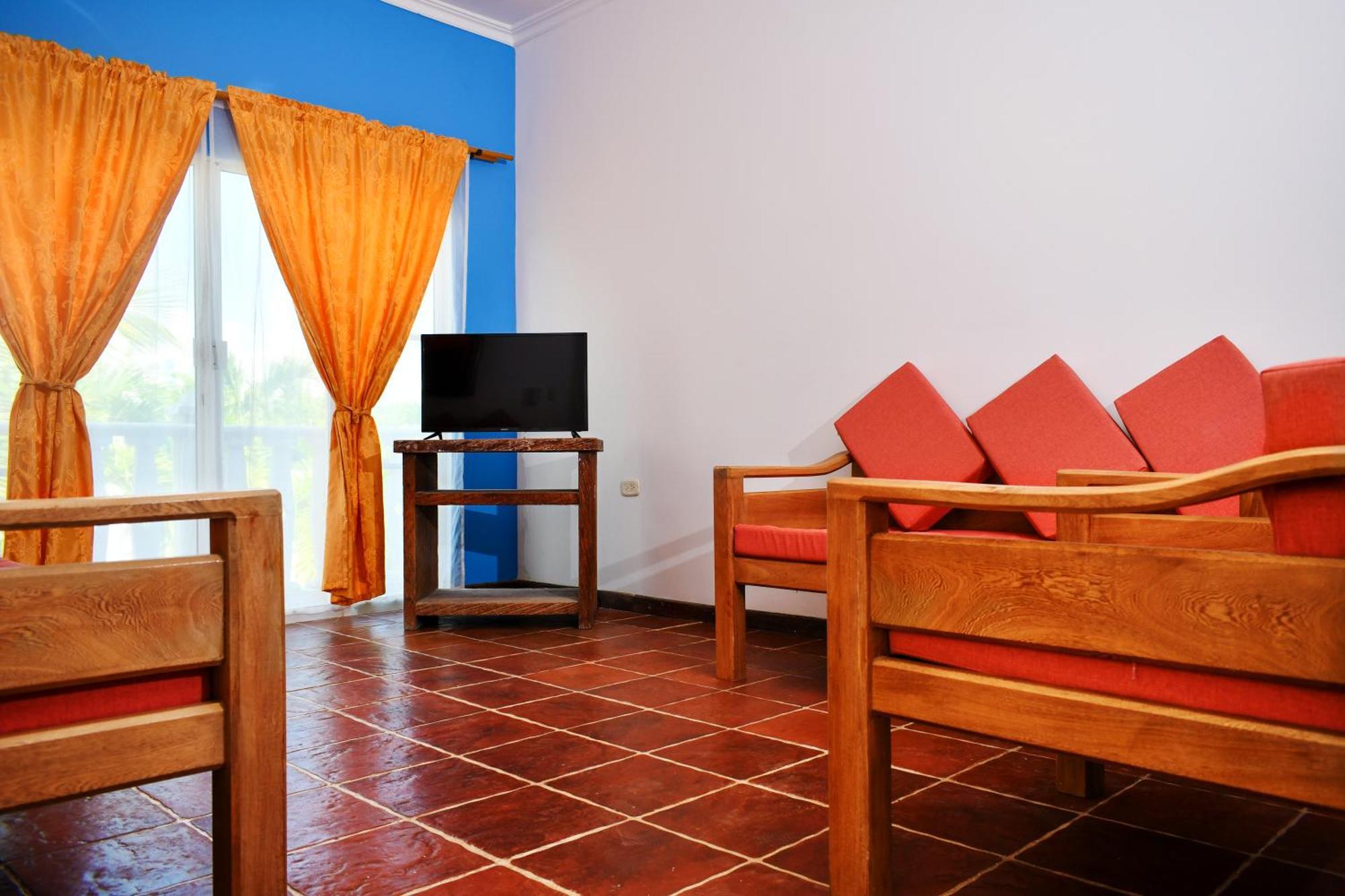 Hotel Isla Magica Coveñas Buitenkant foto