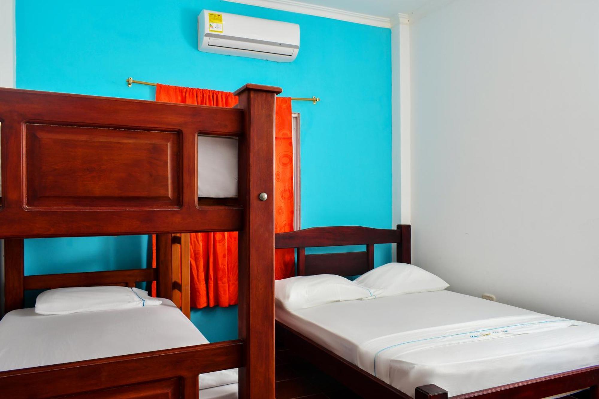 Hotel Isla Magica Coveñas Buitenkant foto